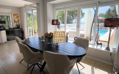 Preciosa i acogedora villa con apartamento de invitados.